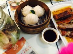 -新大咀港式茶餐厅(宝山万达店)