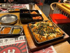 -青瓦炭韩潮烤肉(花园道店)