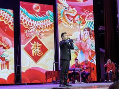 -南风大剧院莎梦二人转剧场