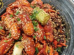 -肥肥虾庄·金牌油焖大虾(首义路店)