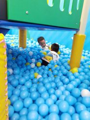 -莫莉幻想儿童乐园(绍兴金帝银泰城店)