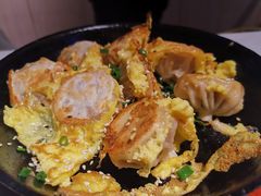 鱼籽虾仁生煎-恋萍小吃(时代店)