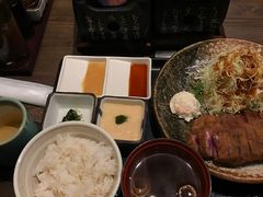 -牛かつもと村(原宿店)