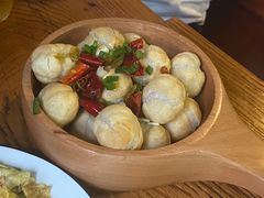 -蜗牛小馆醉乡民谣云南菜(惠新西里店)