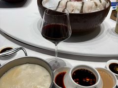 -红鼎豆捞·专注品质海鲜20年(宝丰路店)