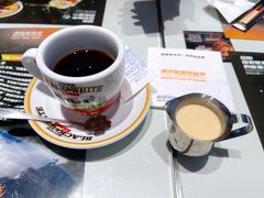 招牌港式奶茶-開籠雀冰室(同和金铂店)