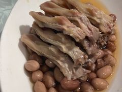 鸭舌花生-品悦酒店(三林古镇店)