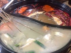 -椒点传统串串香
