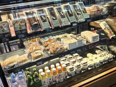 -星巴克(广州南站A18检票口楼上)