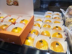 莲蓉蛋黄酥-鲍师傅糕点(春熙路店)