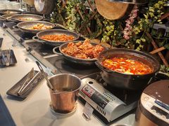 自助取餐区-威珀斯酒店·珀萃美食餐厅 | 海鲜刺身·现烤生蚝·特色烤肉