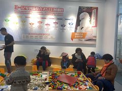 -斯坦星球AI编程·机器人科创·科学实验·信奥·思维·STEM·乐高·竞赛考级(长宁虹桥大融城荟聚中心)