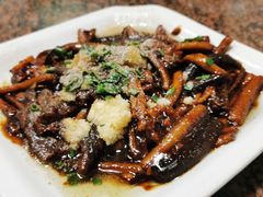 炒鳝丝-唔呶喔哩酒家(生产街店)
