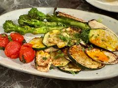 -LESCEDARS Brasserie Bistro香柏树