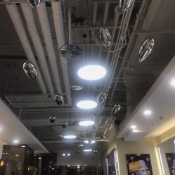 -AYO SALON