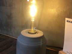 -HIGH FIVE哈福手工汉堡(桂林路店)