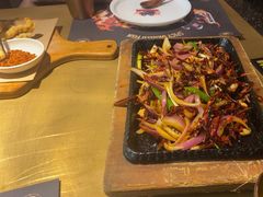 -吞鱼兽麻辣烤鱼(万达店)
