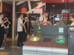 -麦当劳(杭州庆春路店)