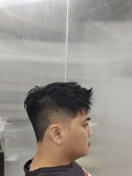 -尤司男士国潮理发馆