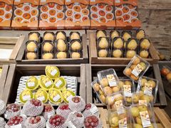 -七鲜超市(瑞虹天地太阳宫店)