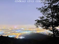 -鬼笑石后山停车场