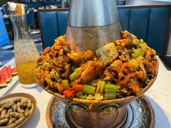 -巴四老城区炭火蛙锅(京通店)