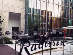 -筠咖啡西餐厅(上海国展宝龙丽筠酒店)