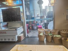 -湘鲜小灶·湖南土菜馆(龙华店)