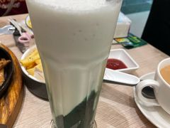-佰搭果·广式茶餐厅(西华路店)