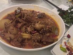 -秦扬居特色菜馆(上王村)