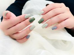 -花漾美甲美睫