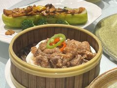 -深圳富苑皇冠假日套房酒店