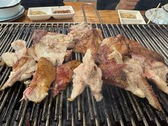 -欢乐牧人蒙古炭烤羊腿(四平路店)