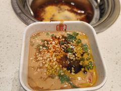 -龍歌自助小火锅(市南金茂湾店)