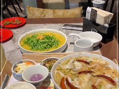 -渔语鱼新川菜Bistro(万象天地店)