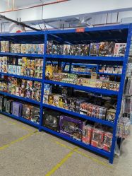 -逝水玩具折扣店