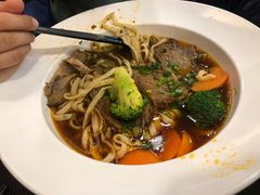 -康师傅私房牛肉面(申虹店)