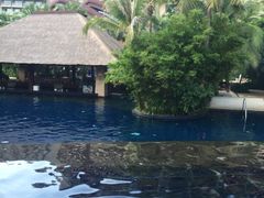 -三亚湾海居铂尔曼度假酒店