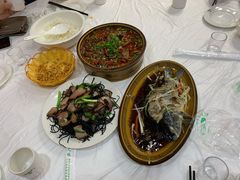 -乡土特色.冷锅鱼.牦牛肉汤锅