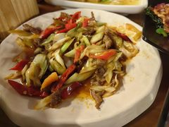 -隔壁老王·家常云南菜(花巷店)