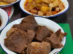 红烧牛肉浇头-逸桂禾面馆