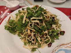 -吴记酱骨炖菜馆(西大直街店)