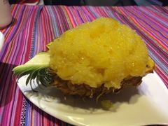 -香巴拉云南餐厅(华莱坞店)