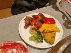 -黑金·寻焰自助百汇·烤肉·火锅(中街店)