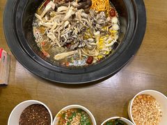-菌乡缘·野生菌蒸汽鱼火锅(江边夜市店)