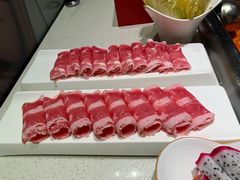 -海底捞火锅鲜切牛肉主题店(长寿路店)