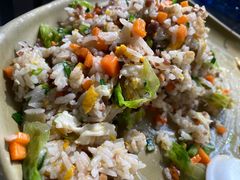 牛肉炒饭-胡须佬鸡煲四季火锅(龙珠大道店)