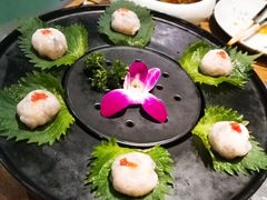 -三人行骨头王火锅(长寿店)