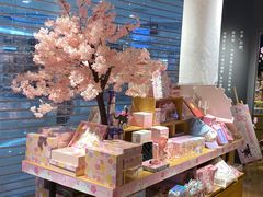 -九木杂物社(新奥购物中心店)