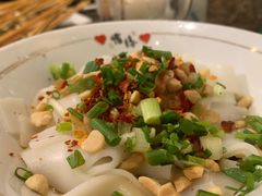 葱油拌粉-盟重烧烤(东瓜山创始店)